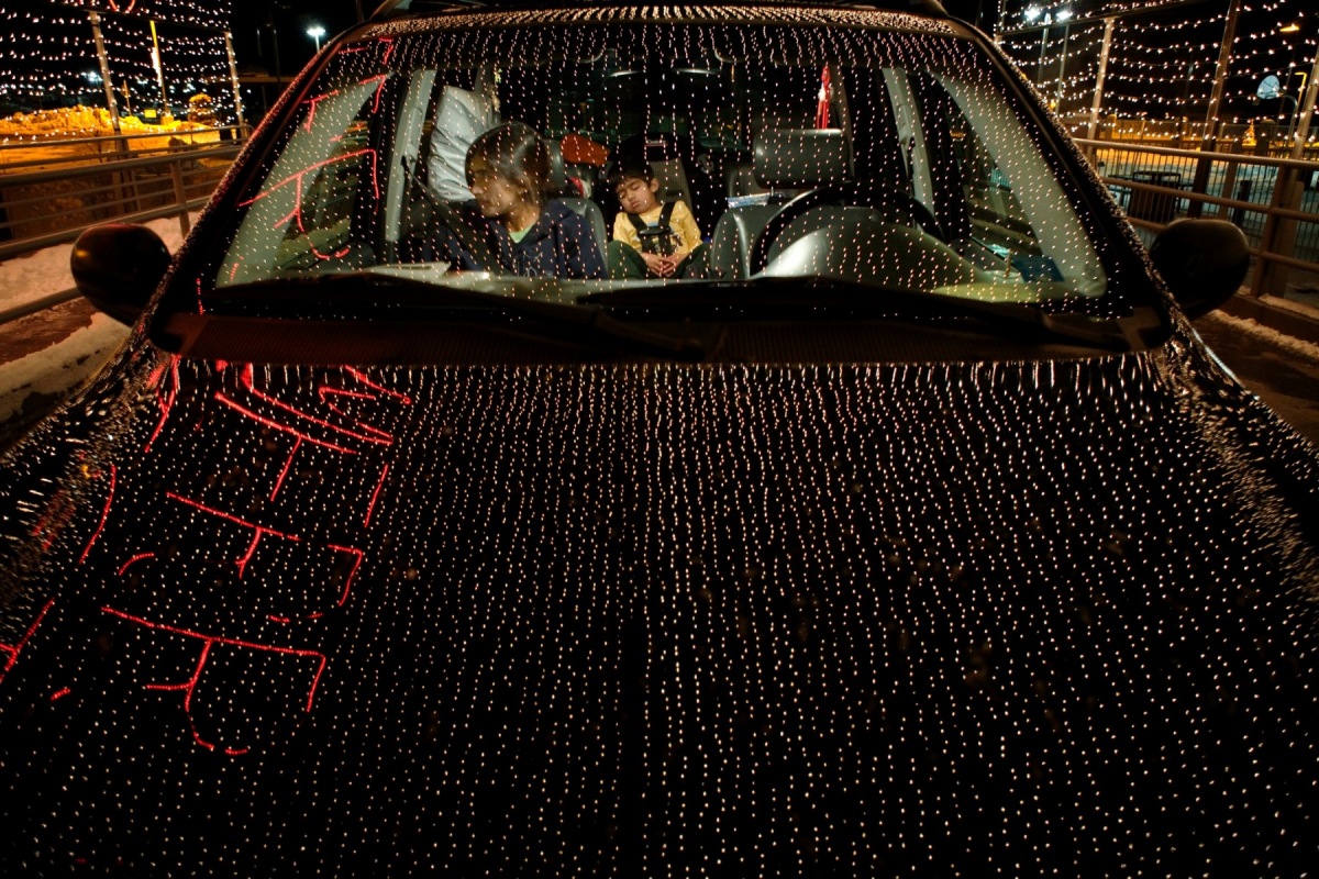 car-dots-2006